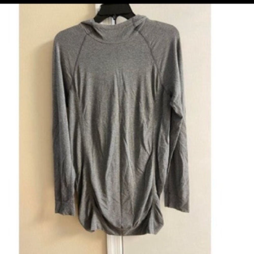 Fabletics Kathie seamless Charcoal Long Sleeve Top hooded Large